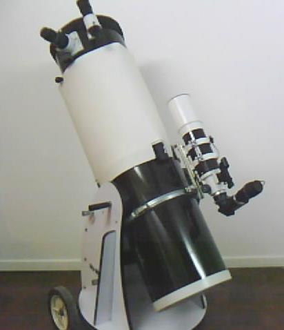 Flextube 305 et lunette 102/500 en parallèle Flextube 305 et lunette 102/500 en parallèle