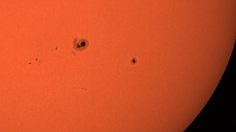 Filtre solaire ASTROZAP 200 mm Filtre solaire ASTROZAP 200 mm