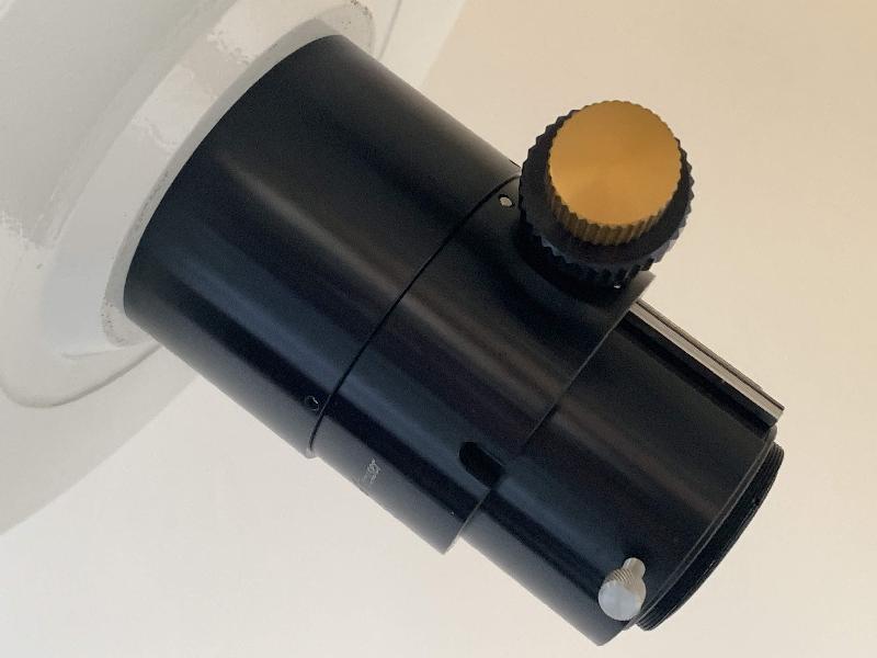 Télescope Vixen VMC260L avec focuser
