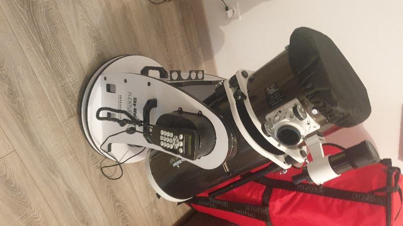 Dobson 254/1200 GOTO Skywatcher flextube Dobson 254/1200 GOTO Skywatcher flextube