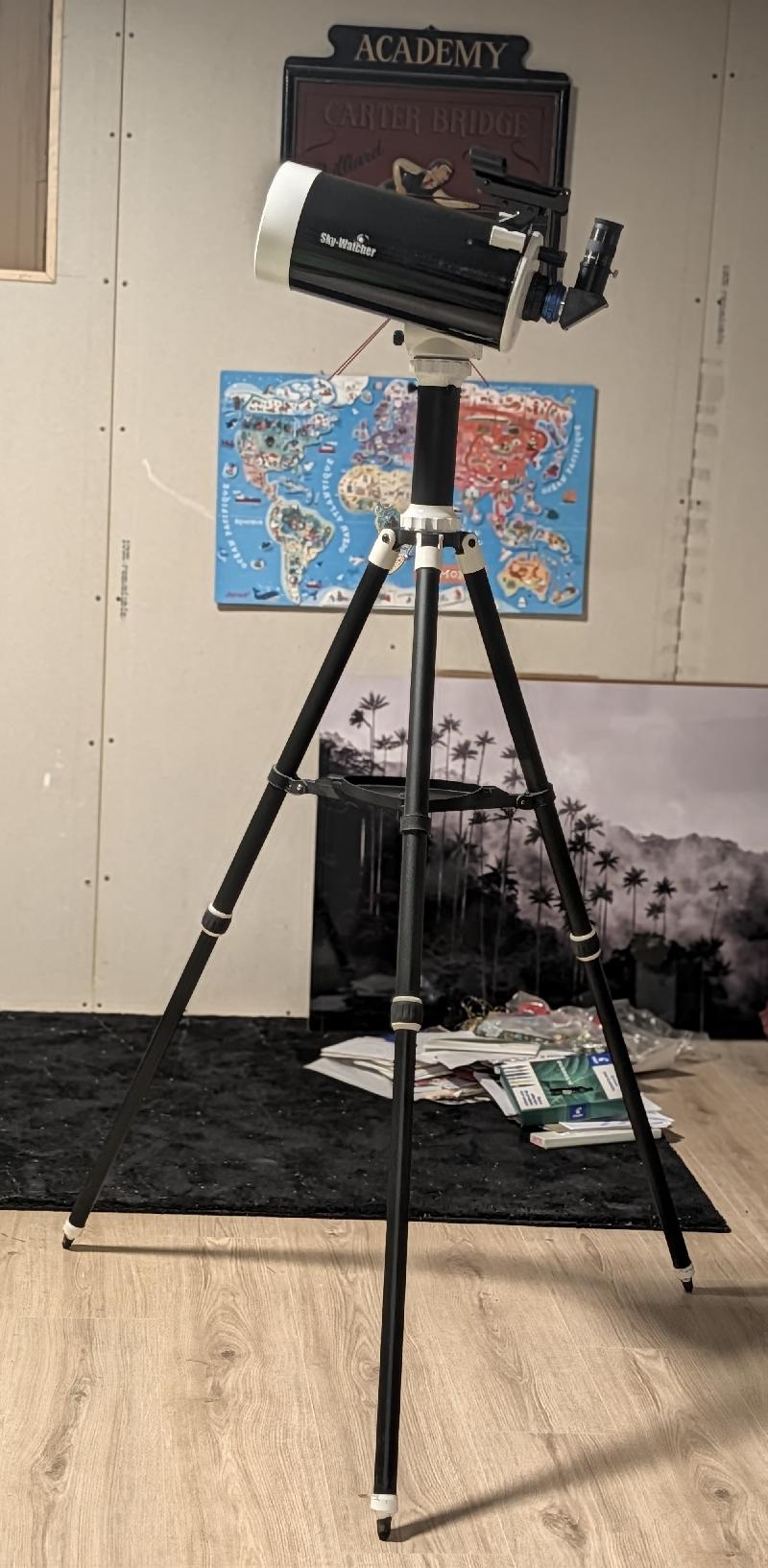 Maksutov 127 skywatcher sur az-gti