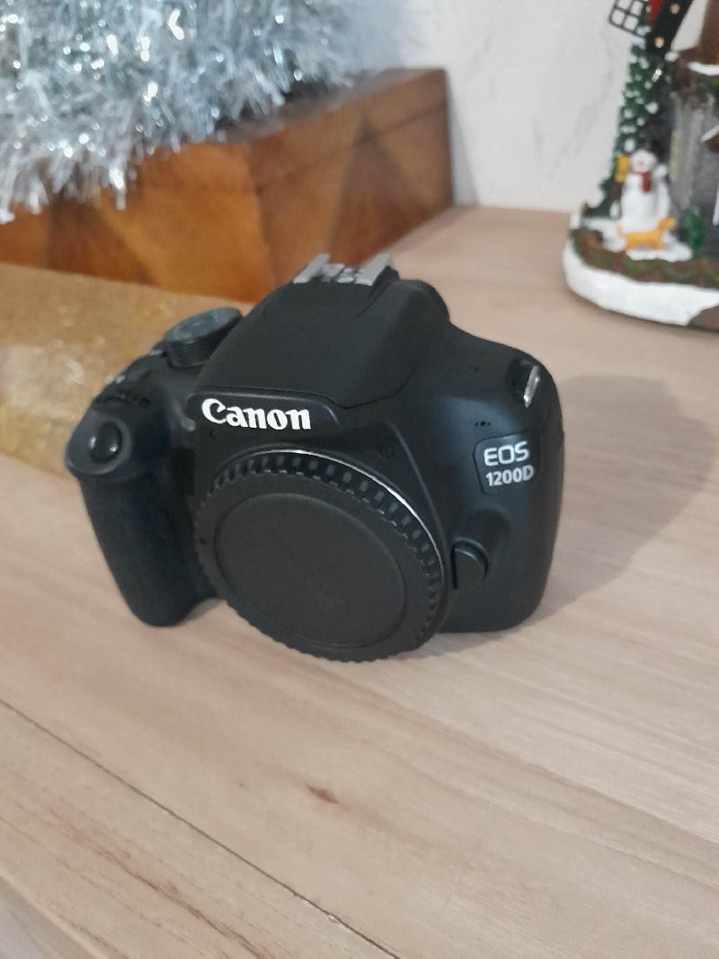 CANON EOS 1200D CANON EOS 1200D