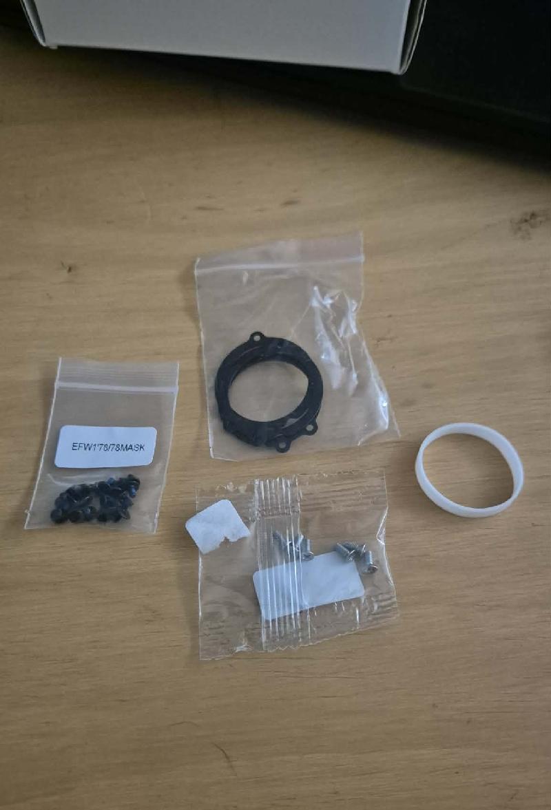 Roue à filtre ZWO 5x31.75mm (m28 ou 31mm)