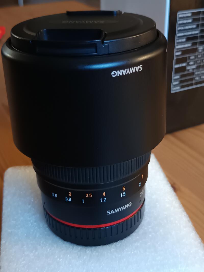 Samyang 135 F2 comme neuf monture canon
