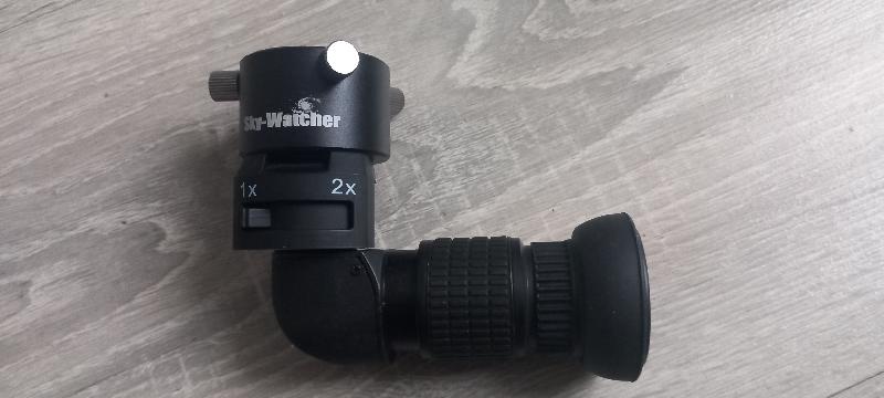 Renvoi coudé 90° pour viseur polaire Sky-Watcher