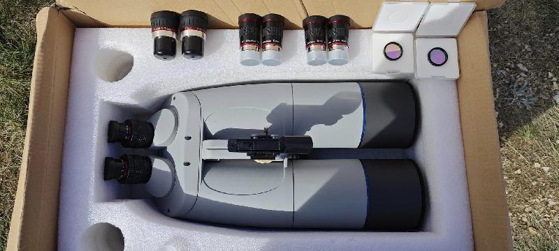 JUMELLES 100 APM + 4 jeux d'oculaires + 2 filtres interferentiels