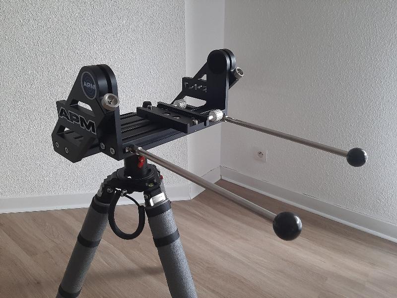 Monture Alt-az APM (APM Fork Mount for large Binoculars)