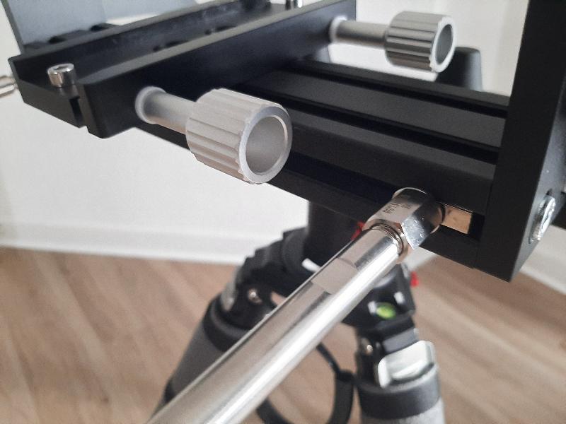 Monture Alt-az APM (APM Fork Mount for large Binoculars)