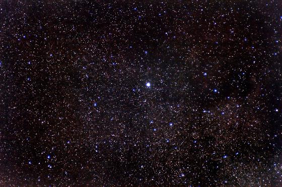 Au alentour de Deneb au 135mm