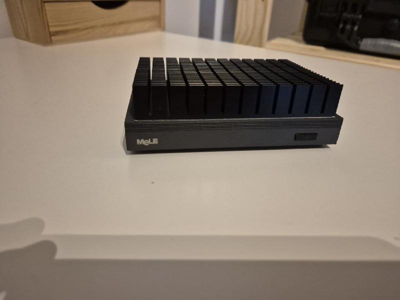 Mele Quieter 3Q 8GB RAM 500 GB SSD Mele Quieter 3Q 8GB RAM 500 GB SSD