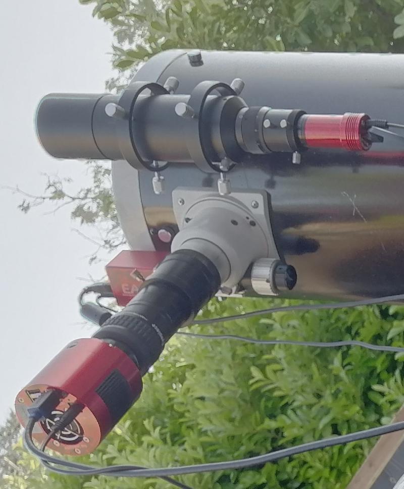 Lunette sur télescope Lunette sur télescope