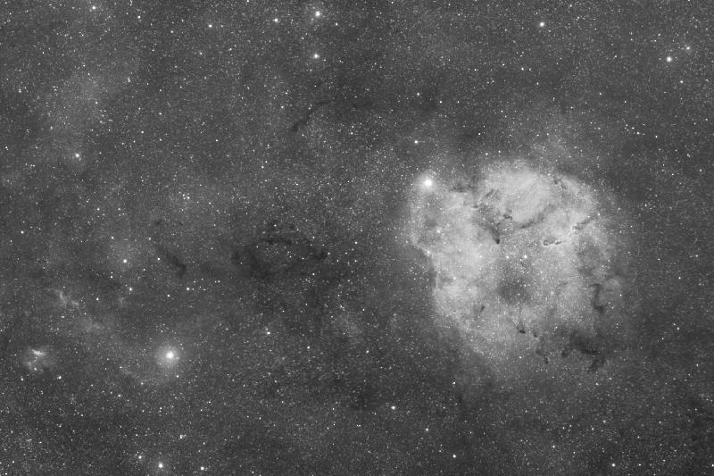 IC1396 Ha 13h+ 3eme version IC1396 Ha 13h+ 3eme version