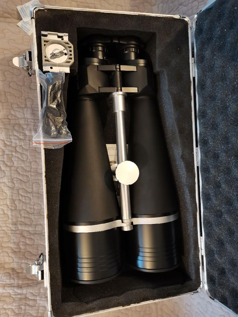 Vends jumelles astronomiques GiantView Orion 25X100 Vends jumelles astronomiques GiantView Orion 25X100