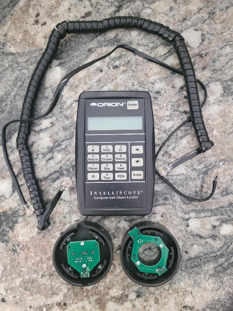 Kit Orion Skyview Pro IntelliScope avec raquette (testée OK) avec encodeurs et câbles (manque bagues aimantées et contrepoids)