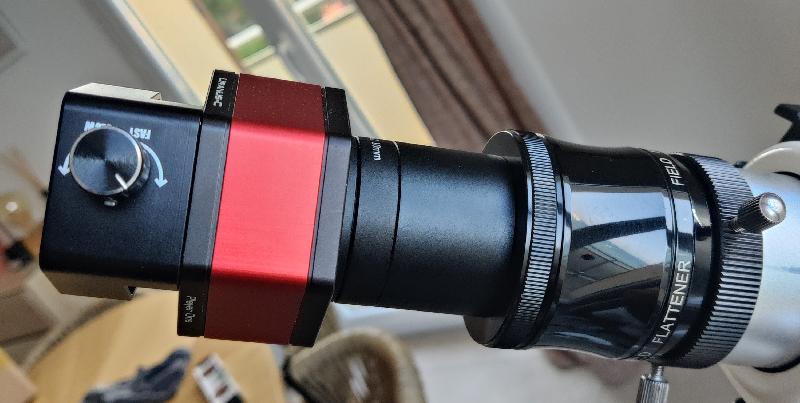 Skywatcher 72Ed+ Applaniseur de champ TS Skywatcher 72Ed+ Applaniseur de champ TS