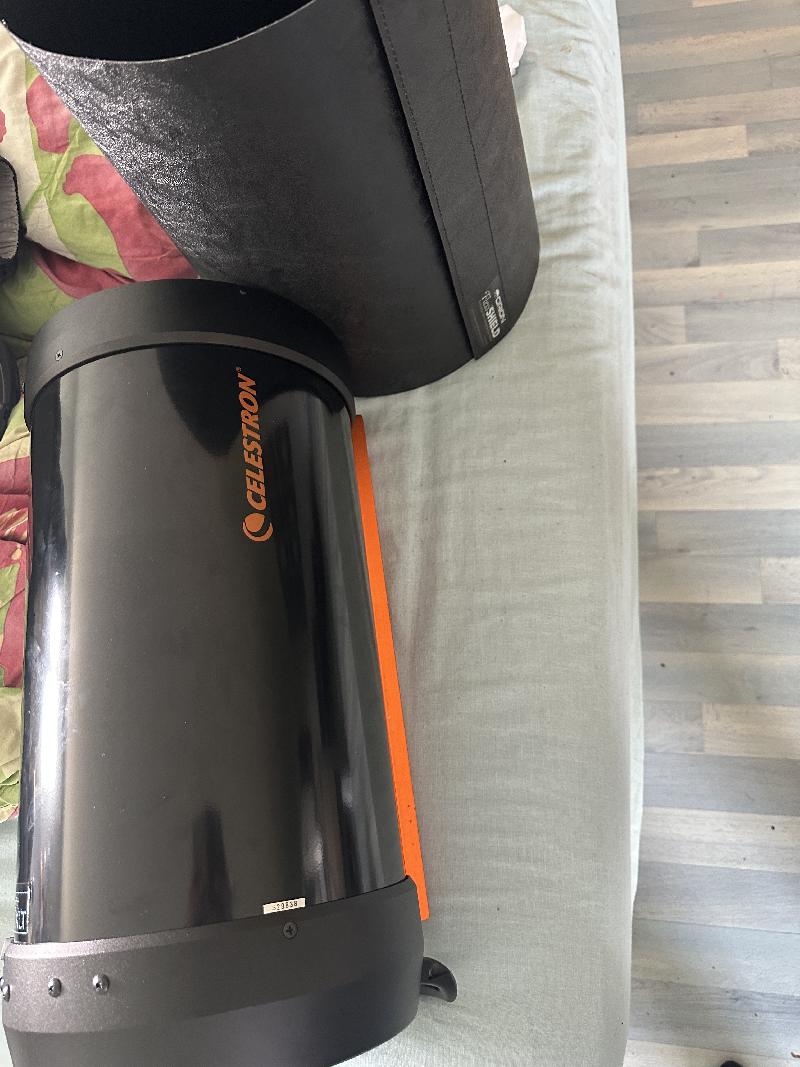 Celestron C9.25 XLT compatible Fastar + caisse de rangement à roulette Geoptik Celestron C9.25 XLT compatible Fastar + caisse de rangement à roulette Geoptik