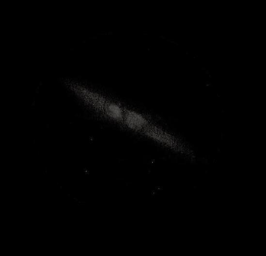 M82 au 250/1250  oculaire 9mm  sens dessus dessous