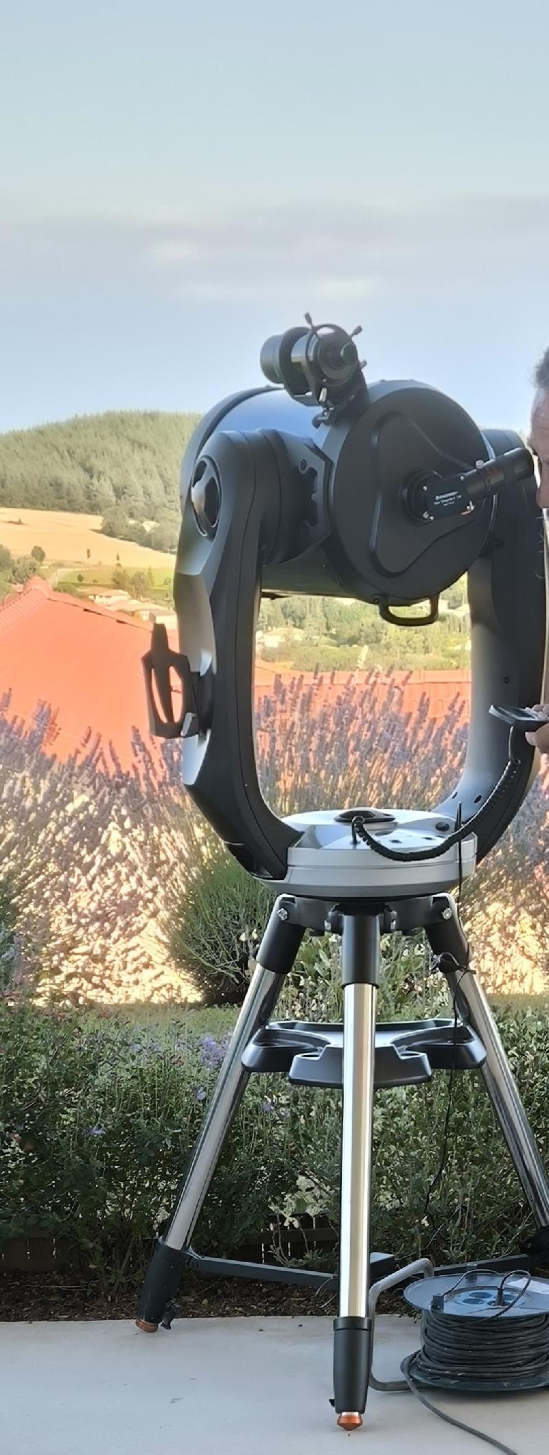 Vend mon télescope celestron sc925 fastar avec GPS