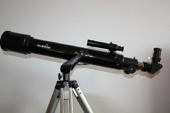 Skywatcher 70/700 Mercury sur monture AZ2 Skywatcher 70/700 Mercury sur monture AZ2