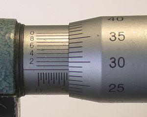 Vis micrométrique (sur un "palmer") Vis micrométrique (sur un "palmer")