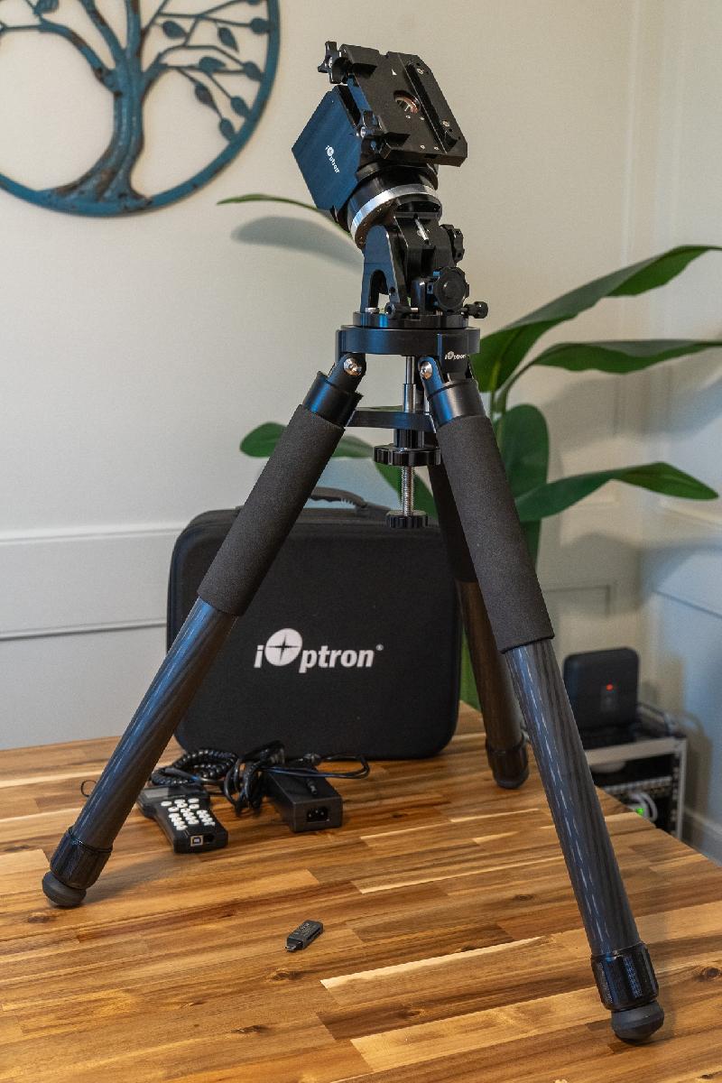 Monture iOptron HAE29 avec trépied