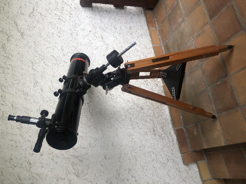 Télescope Perl-Vixen New Polaris R-114E + monture + Quartz Driver MD-6
