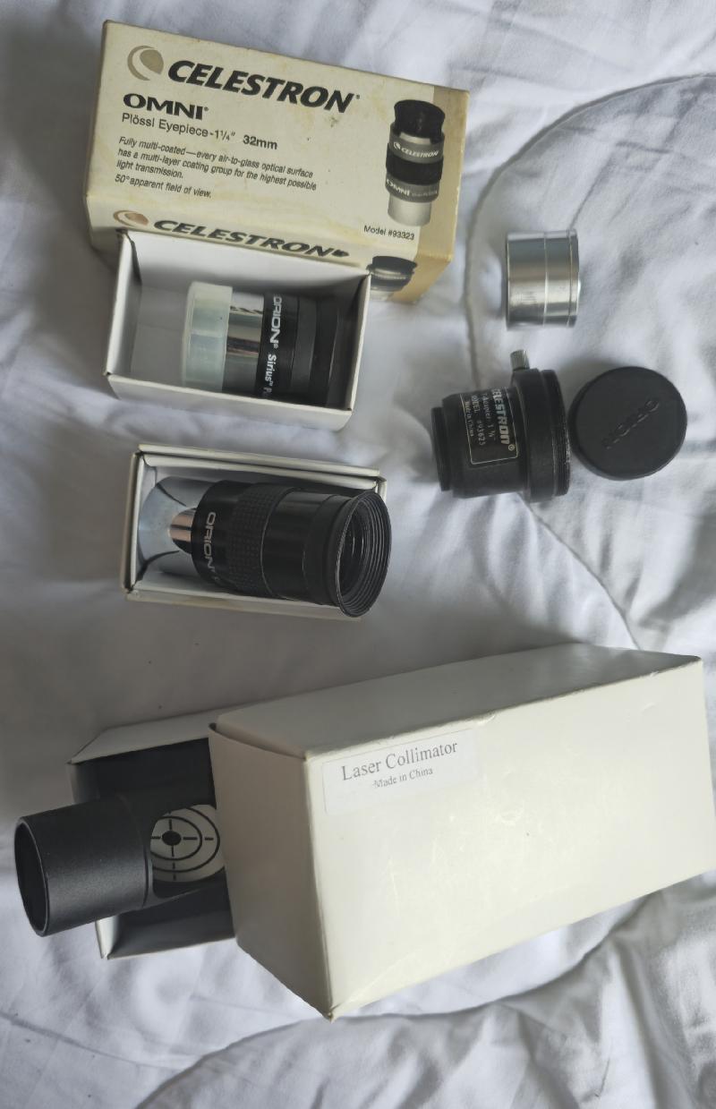 Orion SkyQuest XT12 IntelliScope 305/1500 + accessoires