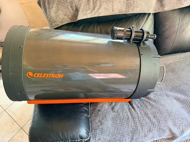Celestron C14 StarBright XLT 355 mm + monture CGE GoTo + nombreux accessoires Tele Vue / Atik Celestron C14 StarBright XLT 355 mm + monture CGE GoTo + nombreux accessoires Tele Vue / Atik