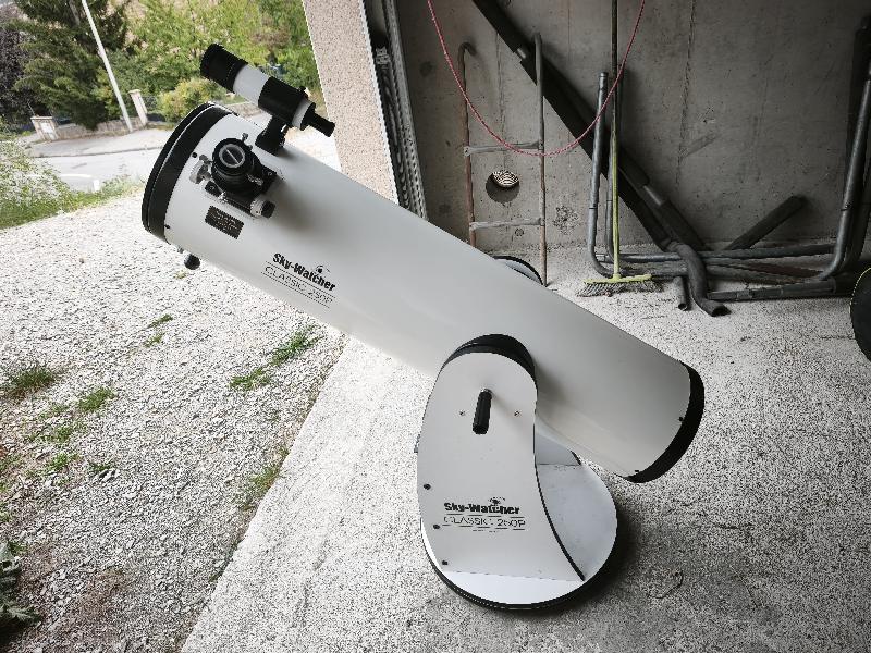 Dobson skywatcher 254/1200 Dobson skywatcher 254/1200