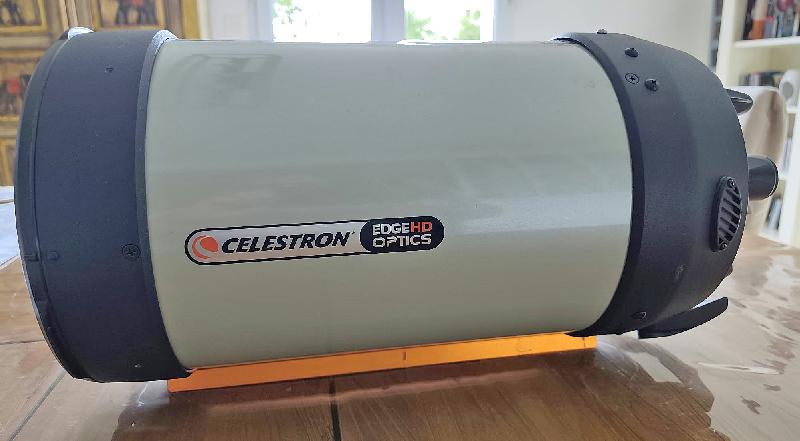 Celestron 800edge HD Celestron 800edge HD