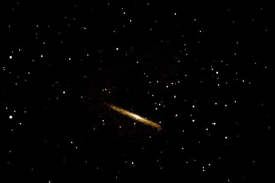 Galaxie du couteau : NGC5907