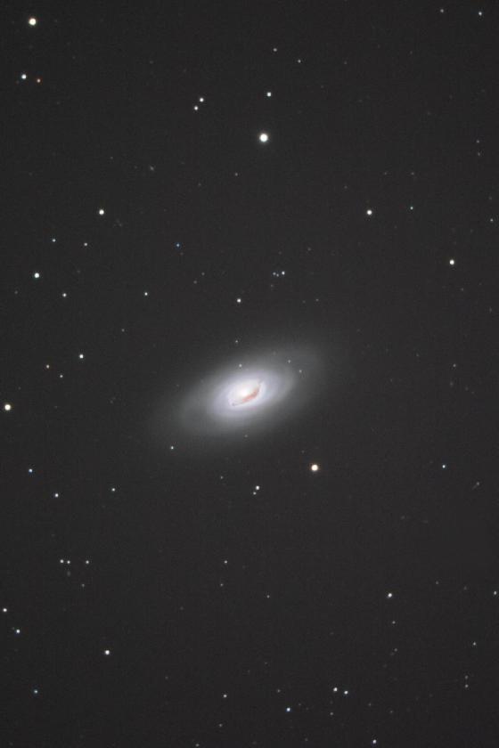 M64 Galaxie de l'oeil noir