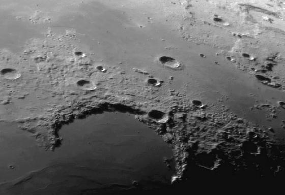 Sinus Iridum ... mare frigoris Sinus Iridum ... mare frigoris