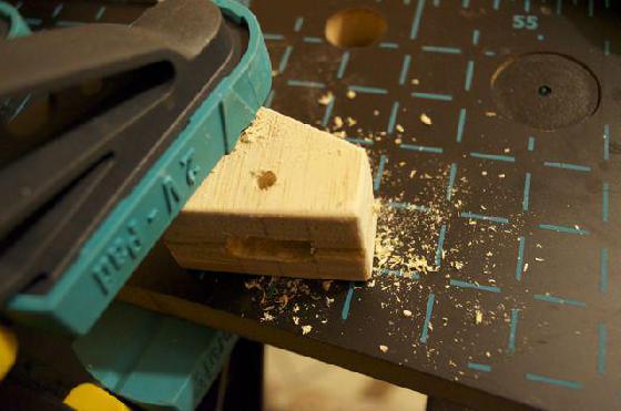 perçage latéral des cales