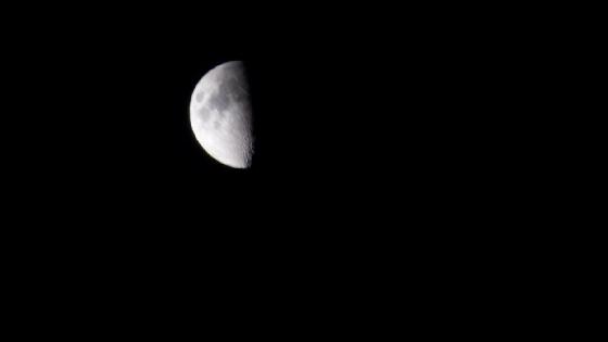 Lune à l'oculaire (40mm)