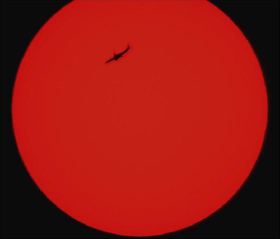 soleil + avion soleil + avion