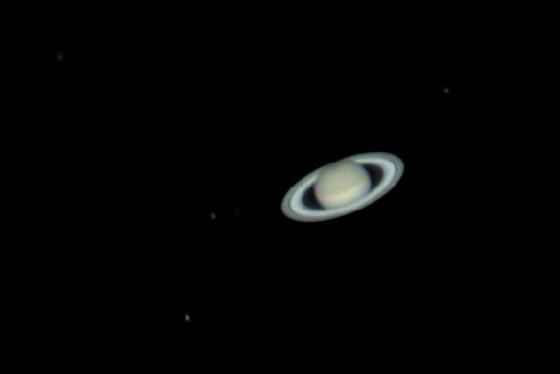 saturne et ces satelites
