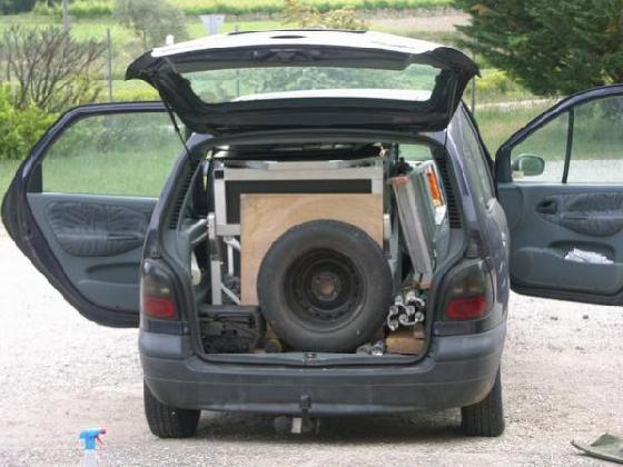 VOITURE.jpg VOITURE.jpg