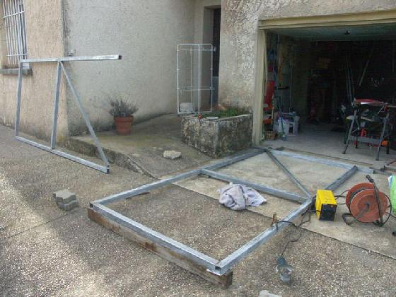 Coteé chassis.jpg Coteé chassis.jpg