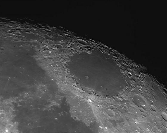 Lune 010110_00004réduc08.jpg Lune 010110_00004réduc08.jpg