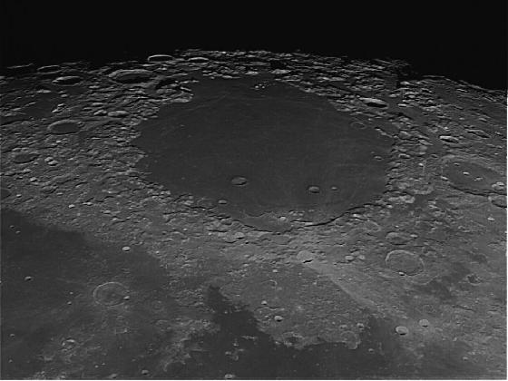 Lune 260810_00000.jpg Lune 260810_00000.jpg