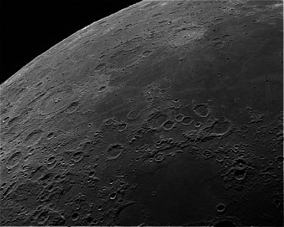 Lune 8 02 11_00018 stack 110.jpg Lune 8 02 11_00018 stack 110.jpg