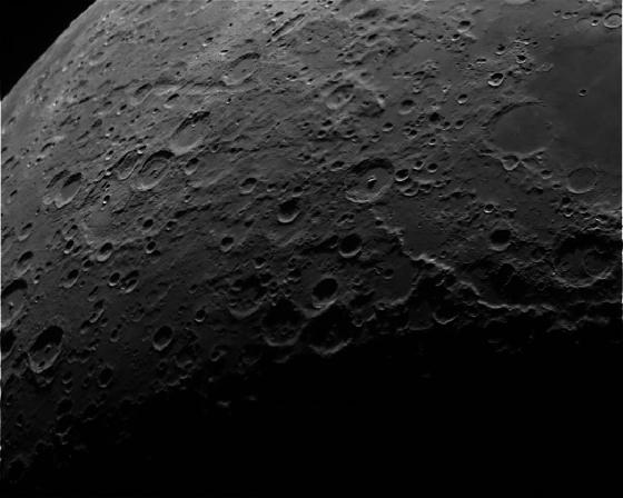 lune 100311_00025.jpg lune 100311_00025.jpg