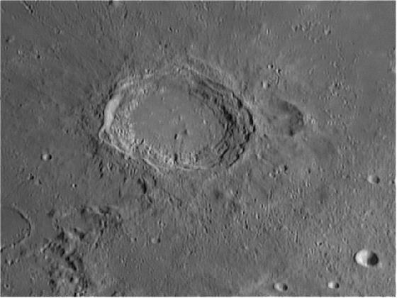 Lune 1105114 911.jpg Lune 1105114 911.jpg
