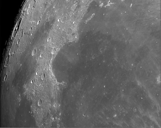 LU R 10  12_00002 400 665 80PC IRIS.jpg