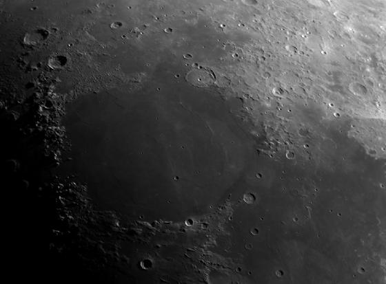  11/10/13 Lune au XT12 modifié 1