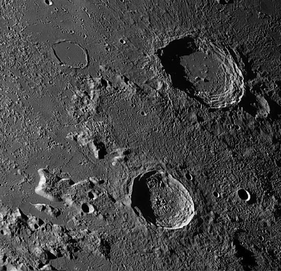 Aristoteles Eudoxus 050815 Newton 625mm barlow 2 filtre IR742 Aristoteles Eudoxus 050815 Newton 625mm barlow 2 filtre IR742