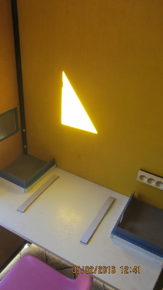 Intérieur abri bureau 625 mm