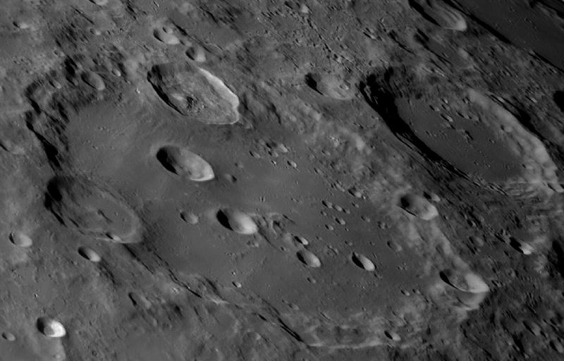 Cratère Clavius 31/10/17 625 mm barlow 4 IR 742 70 % Forte turbulence Luc CATHALA