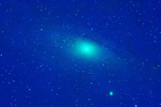 M31 avec dark, flat et offset, toujours des traces M31 avec dark, flat et offset, toujours des traces